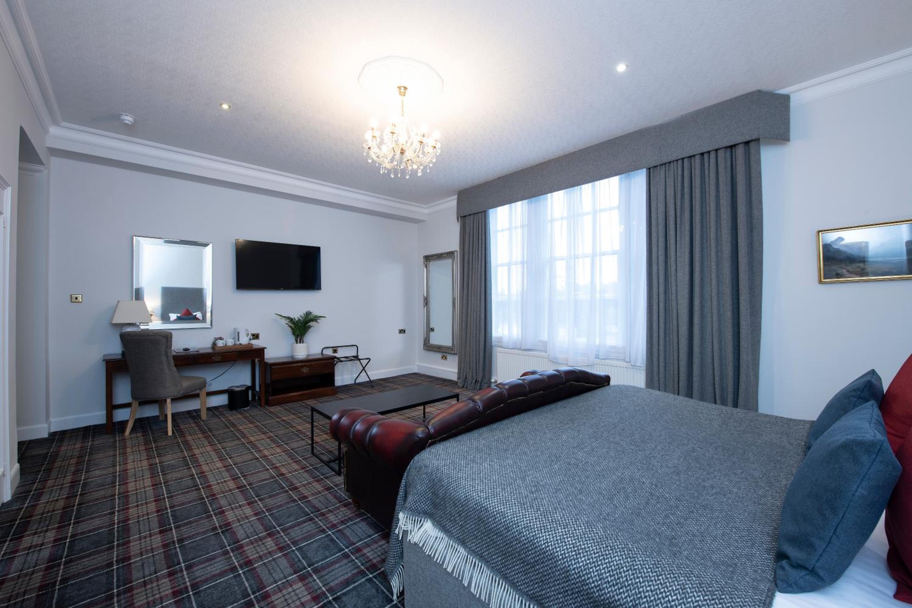 

Milano - Perth - The Royal George Hotel