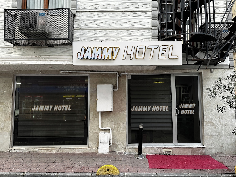 

Firenze - Istanbul - JAMMY Hotel