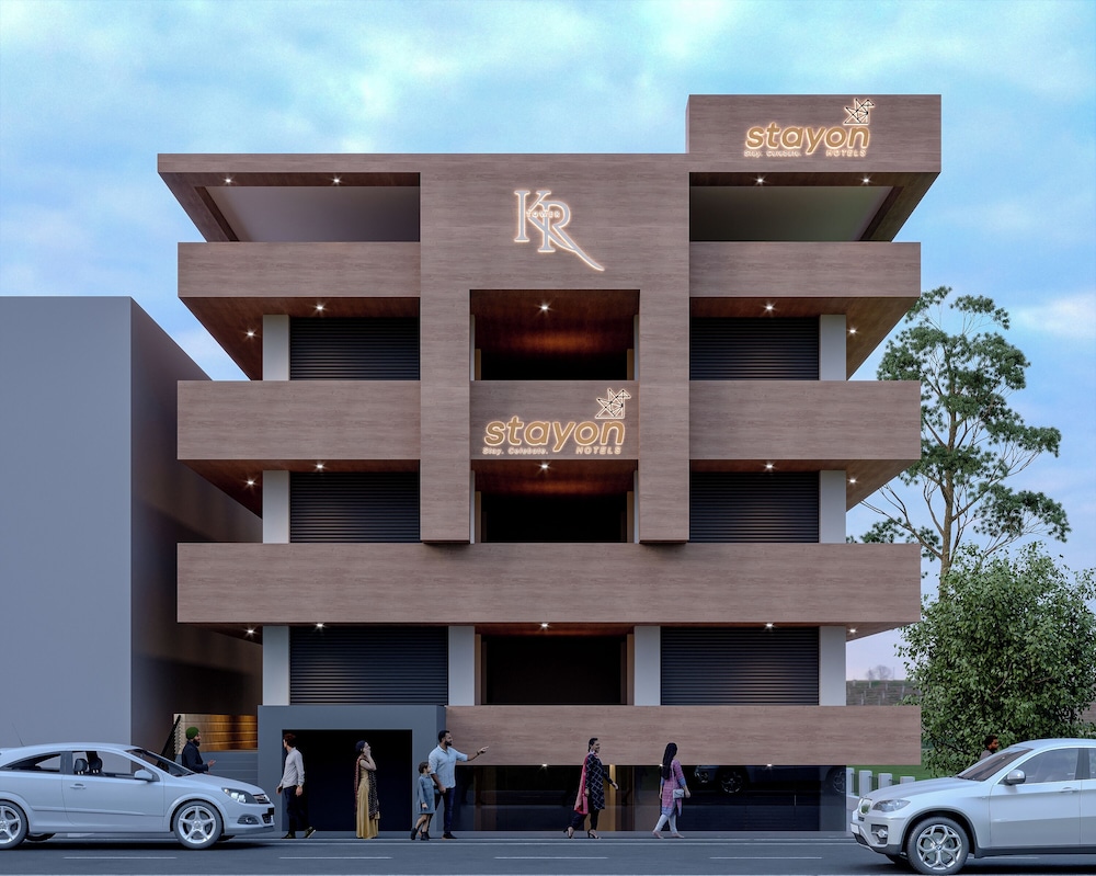 

Roma - Palakkad - Stayon Hotels