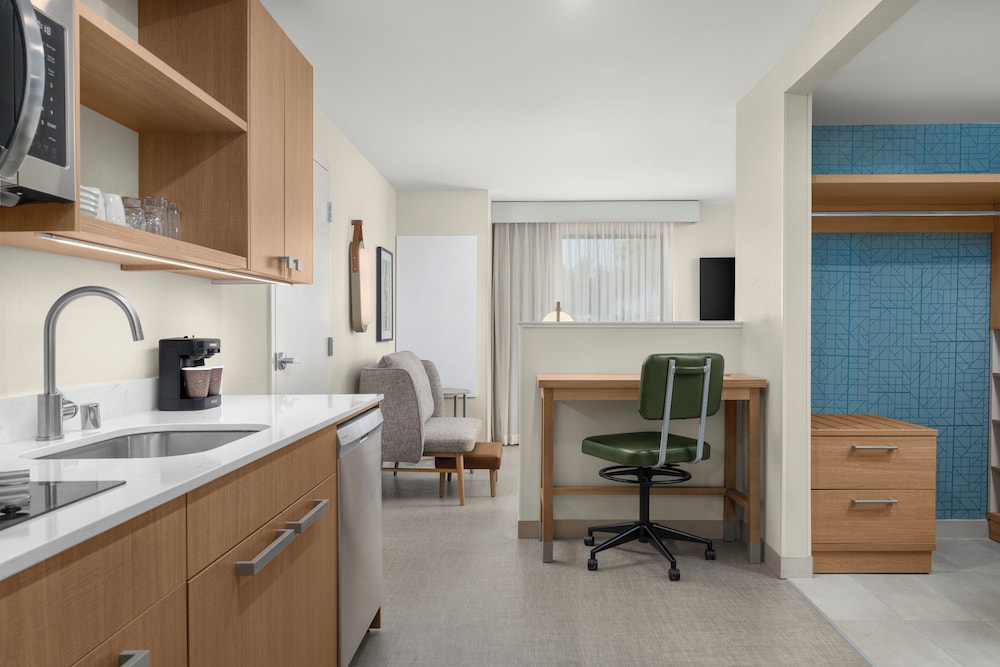 

Roma - Las Vegas (NV) - Homewood Suites By Hilton North Las Vegas Speedway