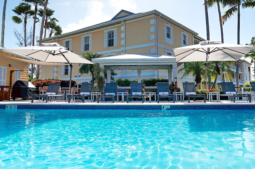 

Milano - Seven Mile Beach - Sunshine Suites Resort