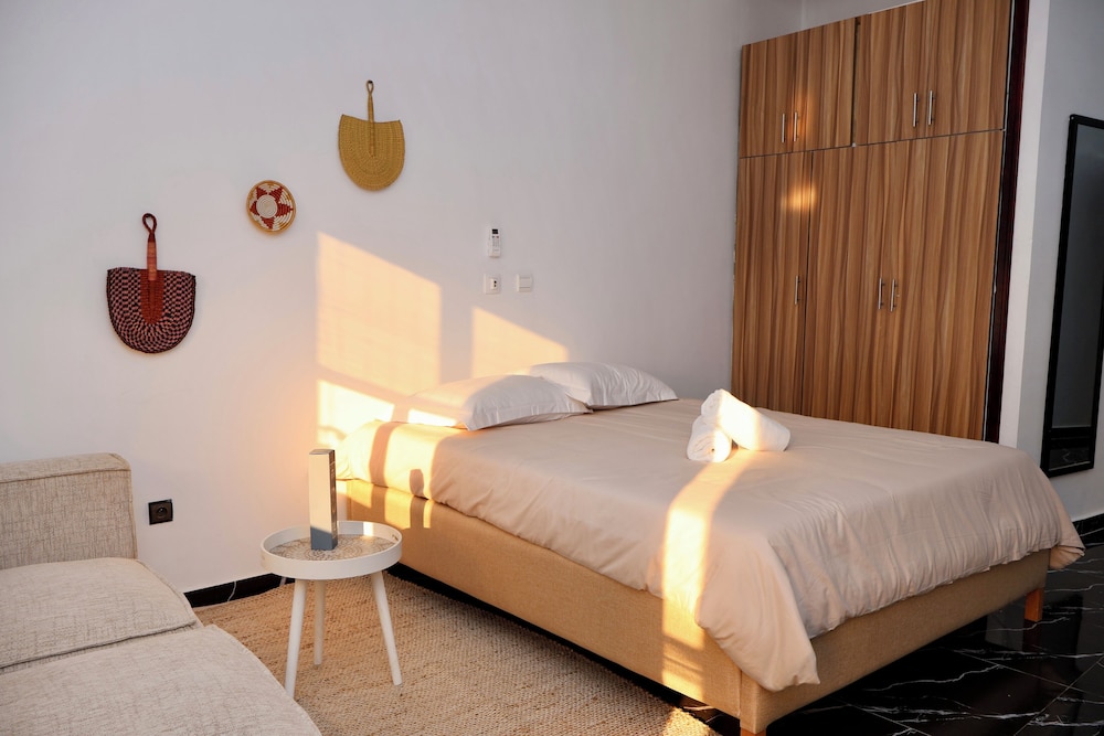 

Milano - Abidjan - Casa Hôtel Résidence