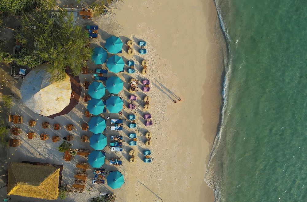 

Milano - Pemenang - Living Asia Sunset Resort