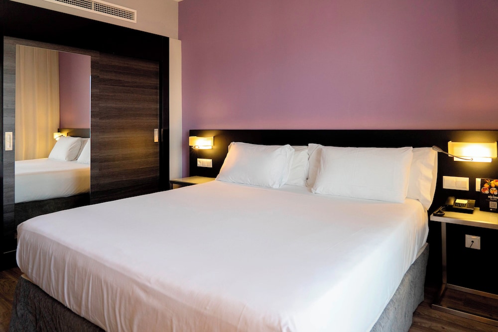 

Milano - Cordoba - Sercotel Córdoba Medina Azahara