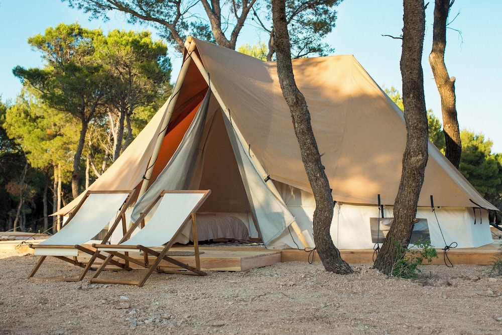 

Pisa - Vodice - O-Tents by Obonjan Island Resort
