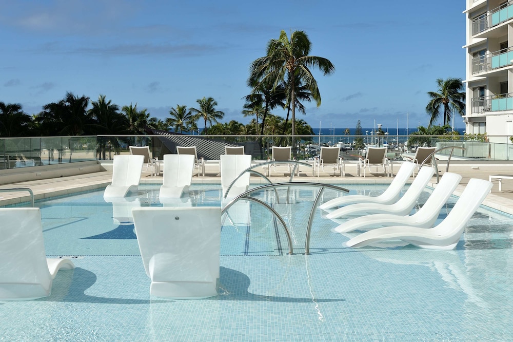 

Venezia - Honolulu - Ilikai Hotel