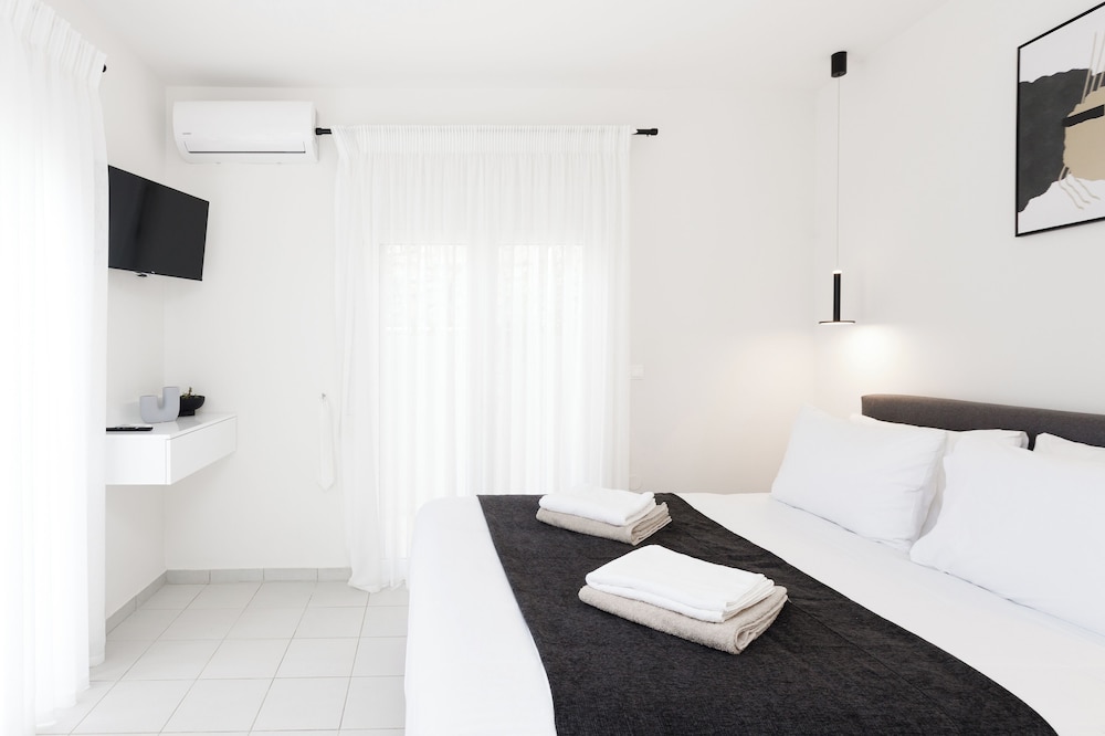 

Alghero - Creta Est - Heraklion, Rethymno, Agios Nikolaos, Grecia - Panor Villas