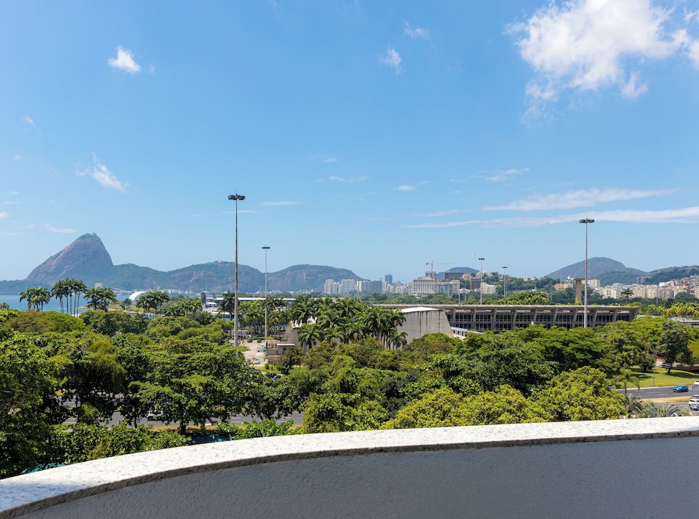 

Roma - Rio De Janeiro - B&B HOTEL Santos Dumont