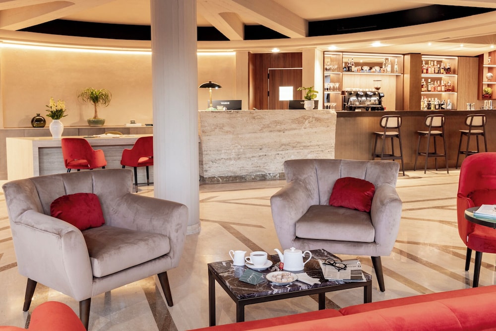 

Catania - Mostacciano - Adoro Hotel