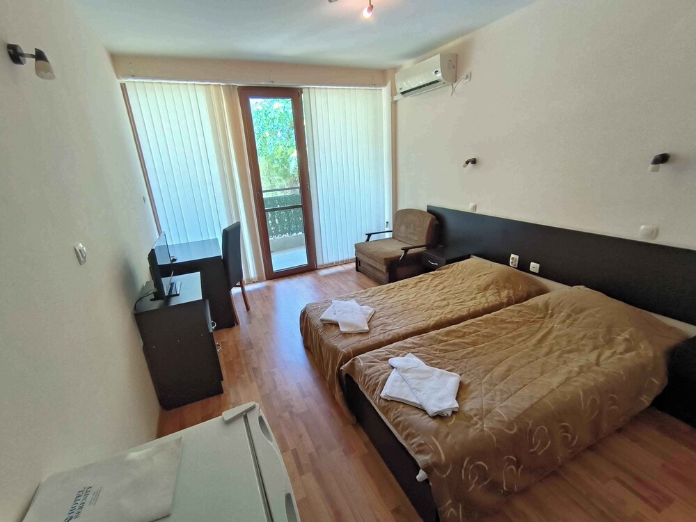 

Roma - Sunny Beach - Serenity Hotel