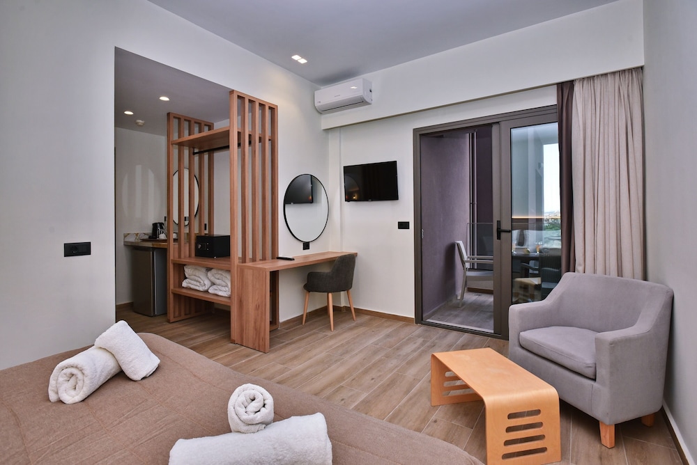 

Verona - Hersonissos - Dionisos Hotel