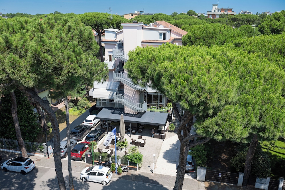 

Palermo - Riviera Romagnola, Mare Italia - Hotel Chery