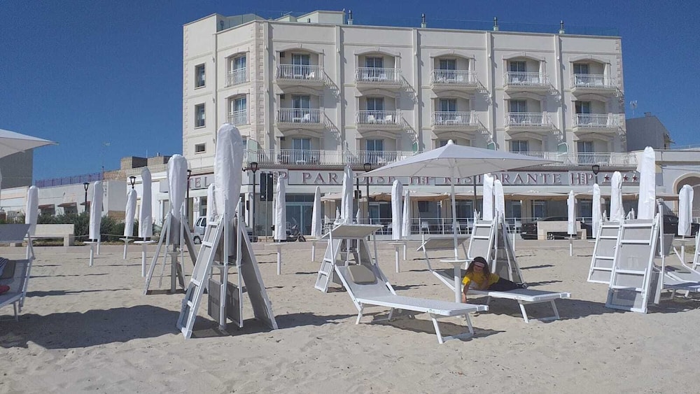 

Ancona - Porto Cesareo - HOTEL GRAN PARADISE