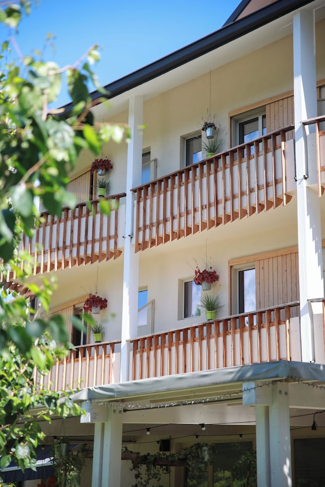 

Milano - Castione della Presolana - Garden Hotel Ristorante