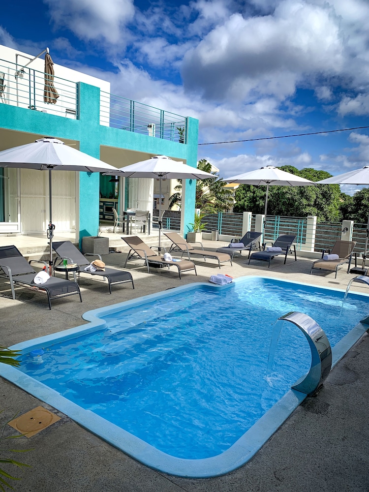 

Bologna - Flic-en-Flac - Abiki Mauritius