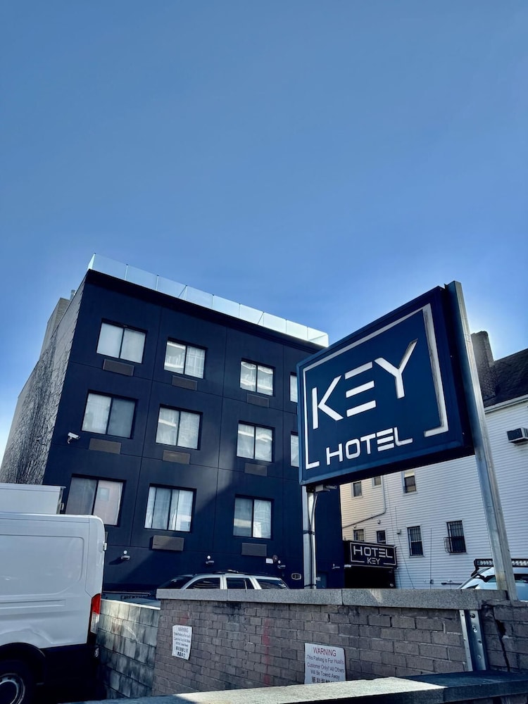 

Roma - Flushing - Hotel Key