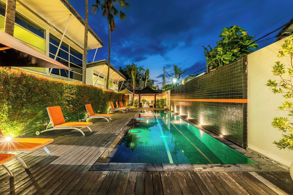 

Milano - Legian Beach - Bali Yarra Villas Seminyak