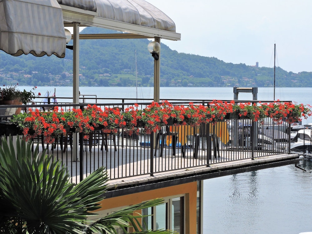 

Roma - Lago Maggiore, Laghi Italia - Hotel Capri