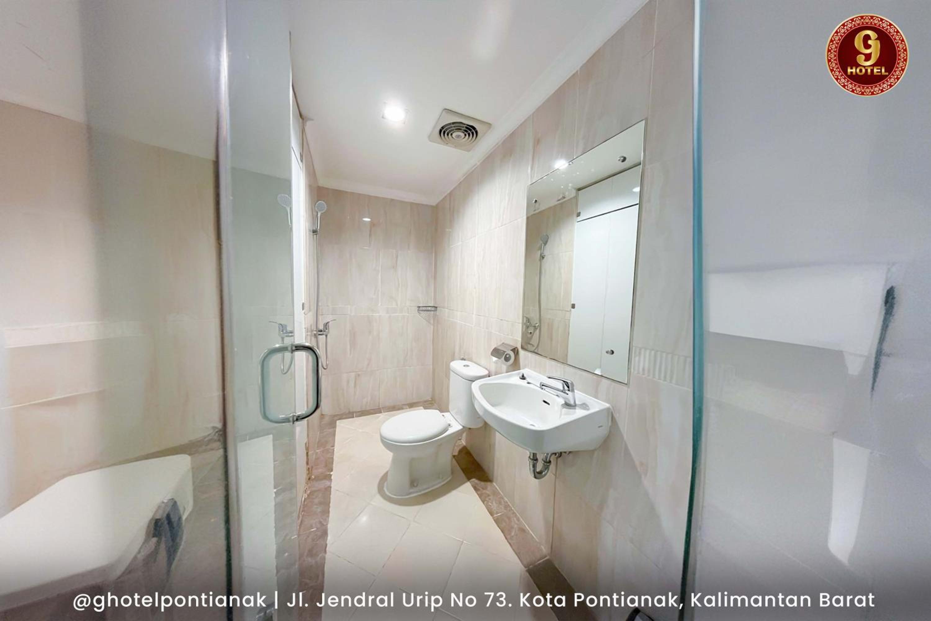 

Roma - Pontianak - G-Hotel Pontianak