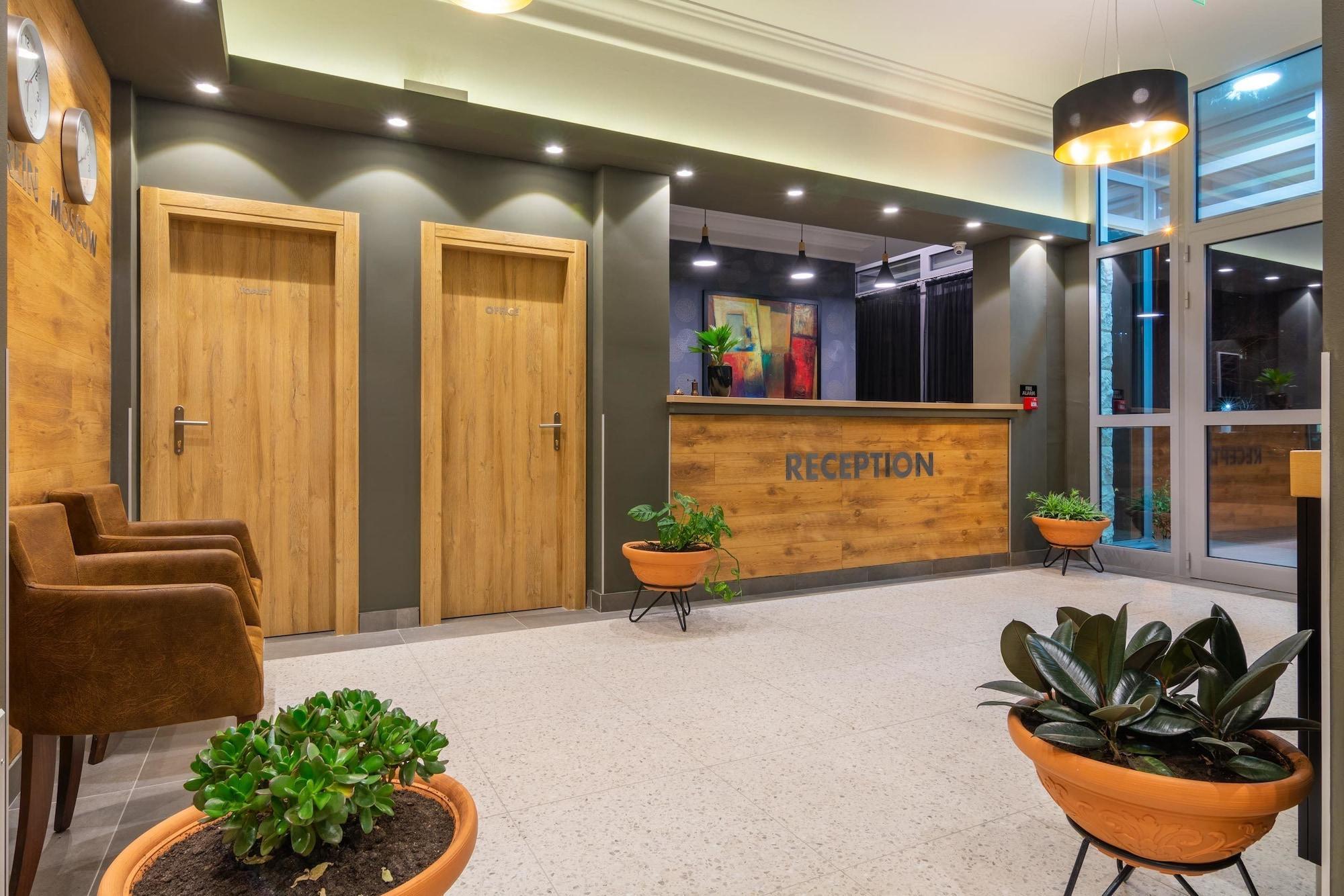 

Milano - Podgorica - Hotel Resurs