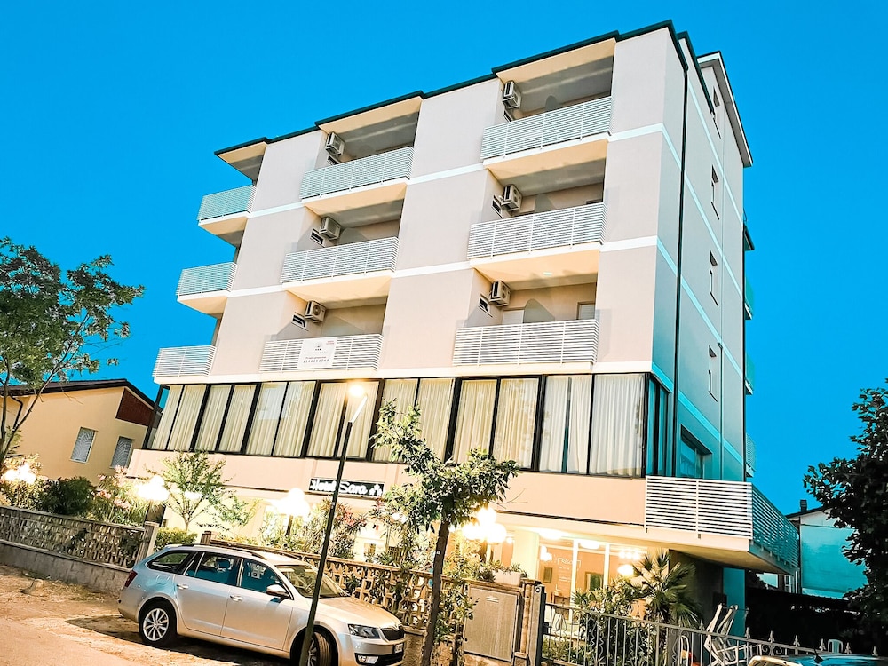 

Milano - Cesenatico - Hotel Sara*** Cesenatico