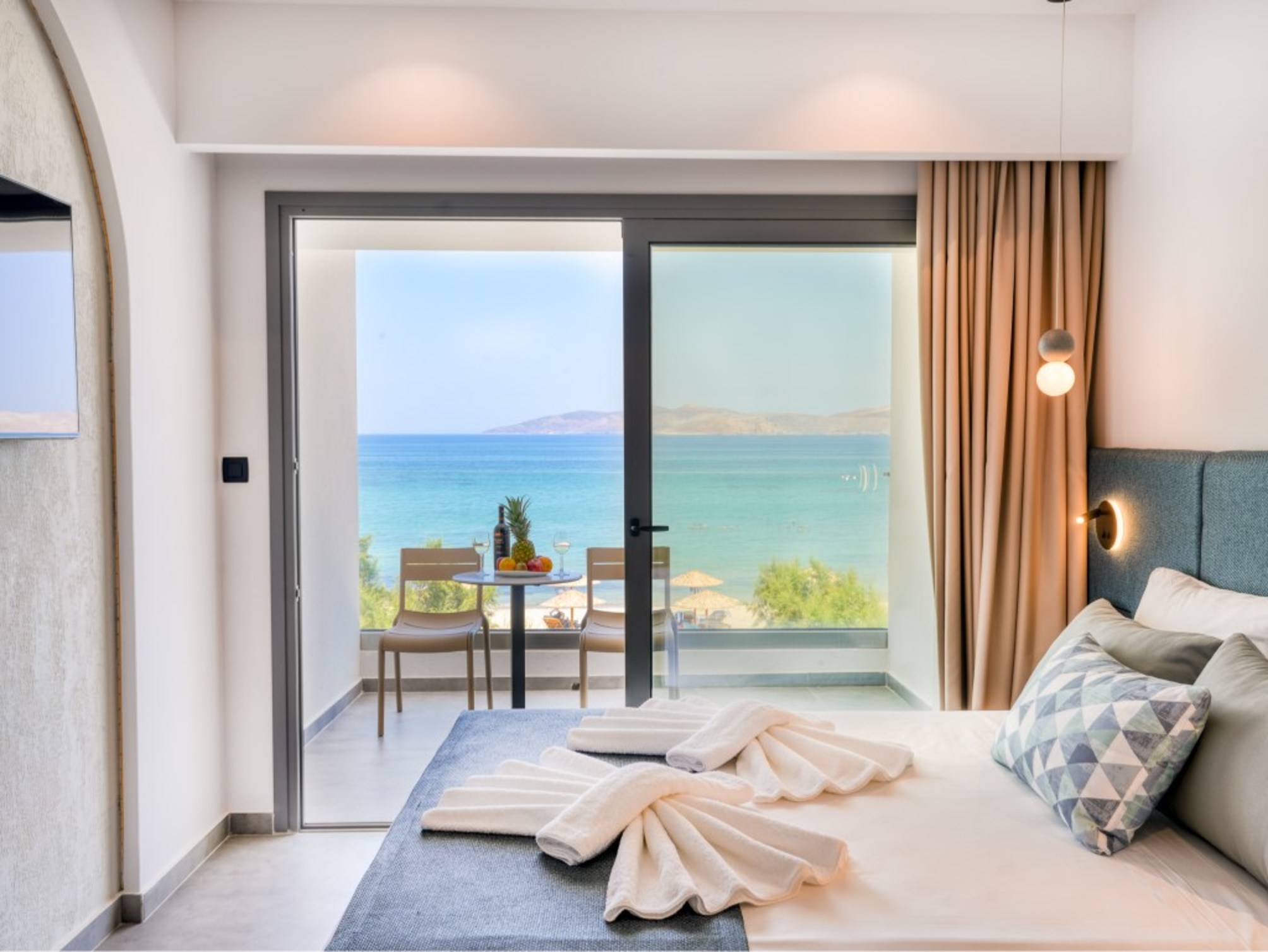 Deluxe double room with sea front