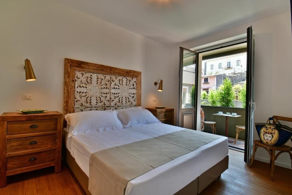 

Ancona - Acireale - San Anton Hotel
