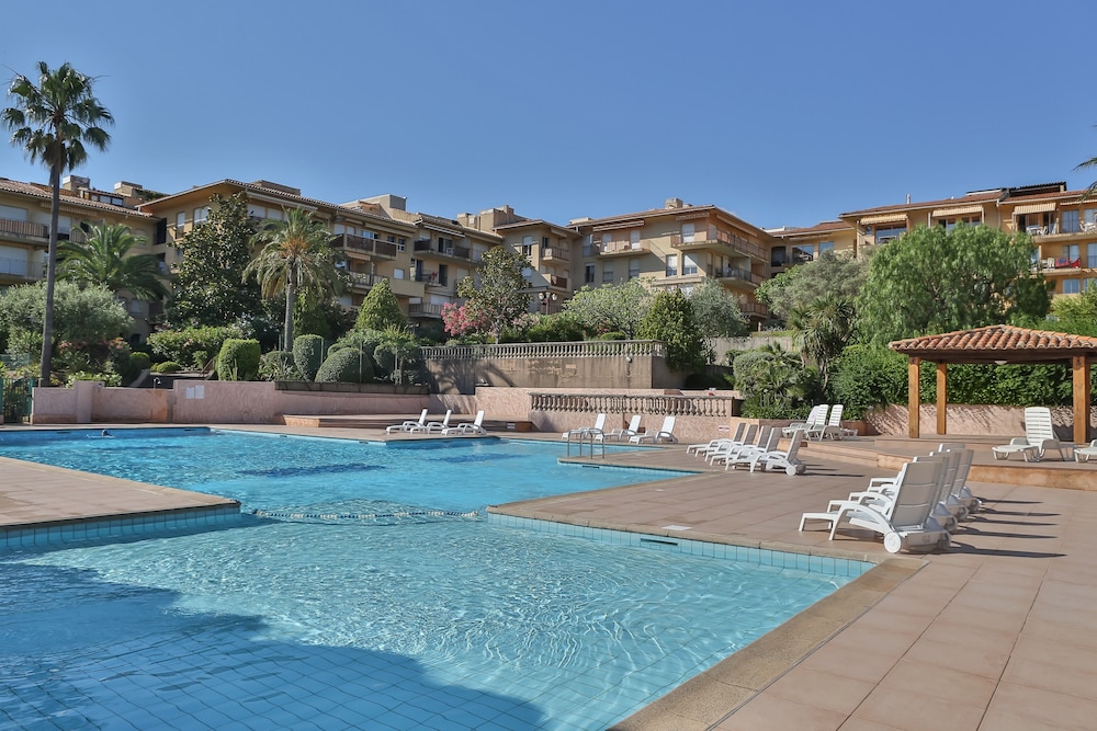 

Milano - Saint-Tropez - Pierre et Vacances Résidence Amandine
