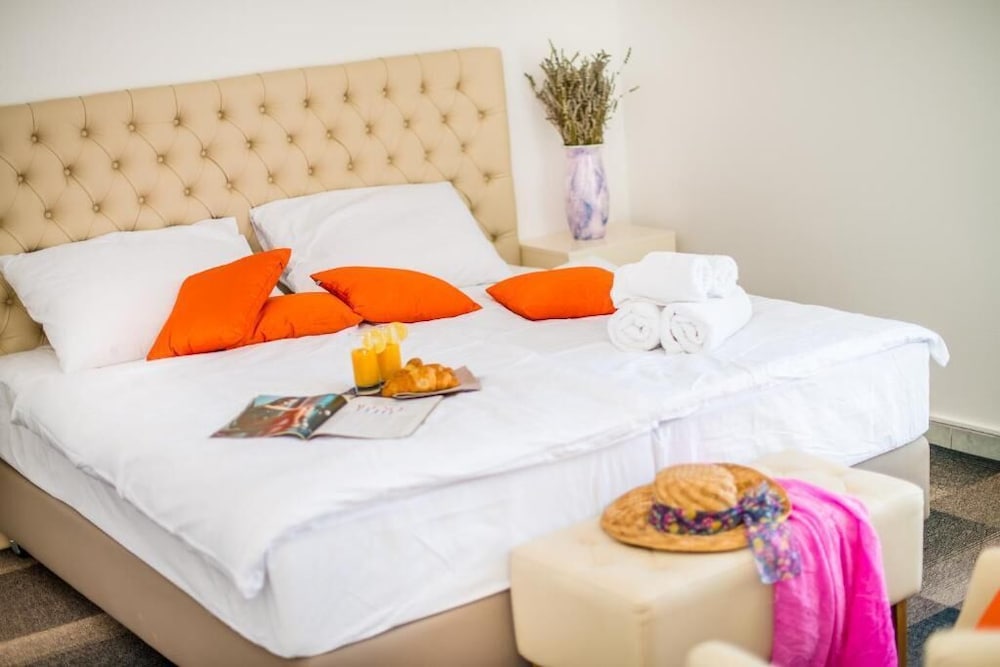 

Milano - Rovigno - HOTEL VILLA VRSAR