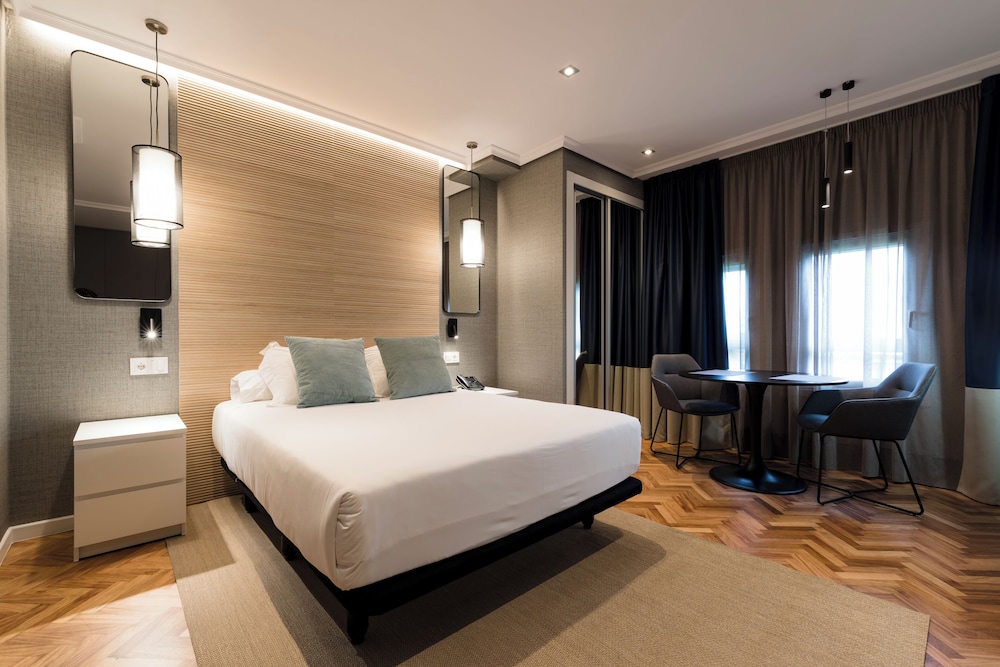 

Milano - A Coruna - Avenida Lofts