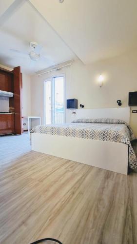 

Milano - Riccione - Residence Rosa