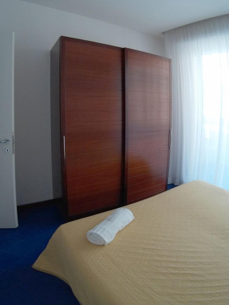 

Milano - Riccione - Residence Adriatico