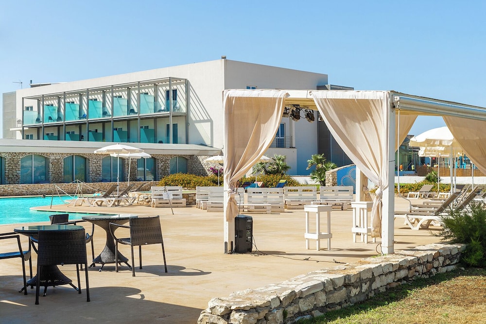 

Verona - Tonnara di Bonagia - Baia dei Mulini Resort & Spa