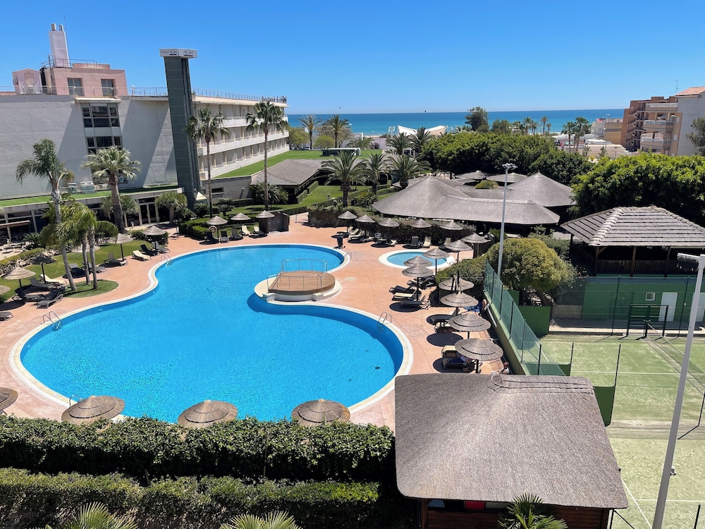 

Bologna - Puerto de Sagunto - Hotel AGH Canet