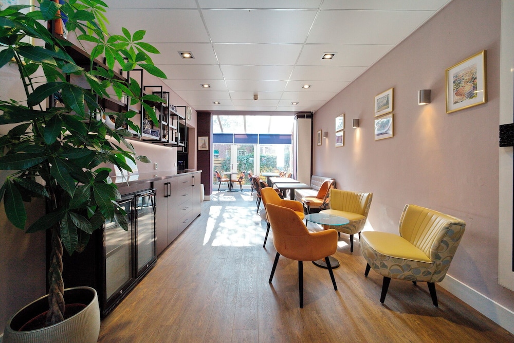 

Milano - Schiphol - Aadam Hotel Wilhelmina