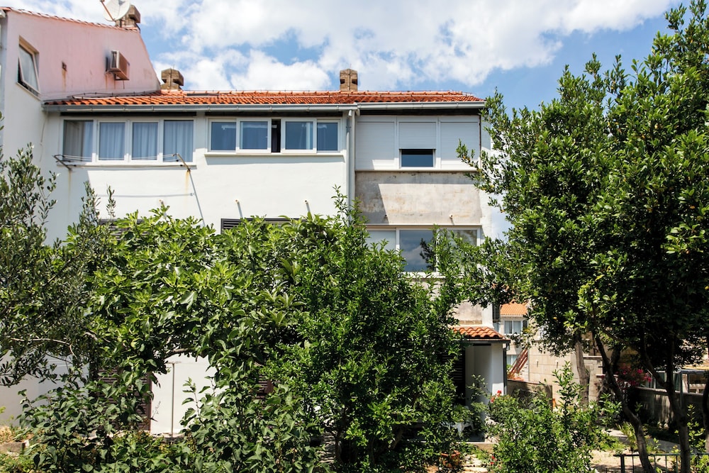 

Milano - Costa di Dubrovnik, Croazia - Apartment Tetepave