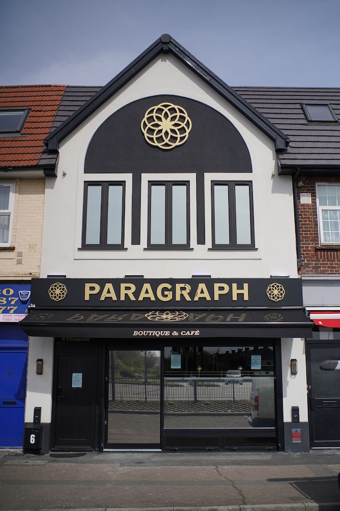 

Bari - Londra - Paragraph Palmers Green