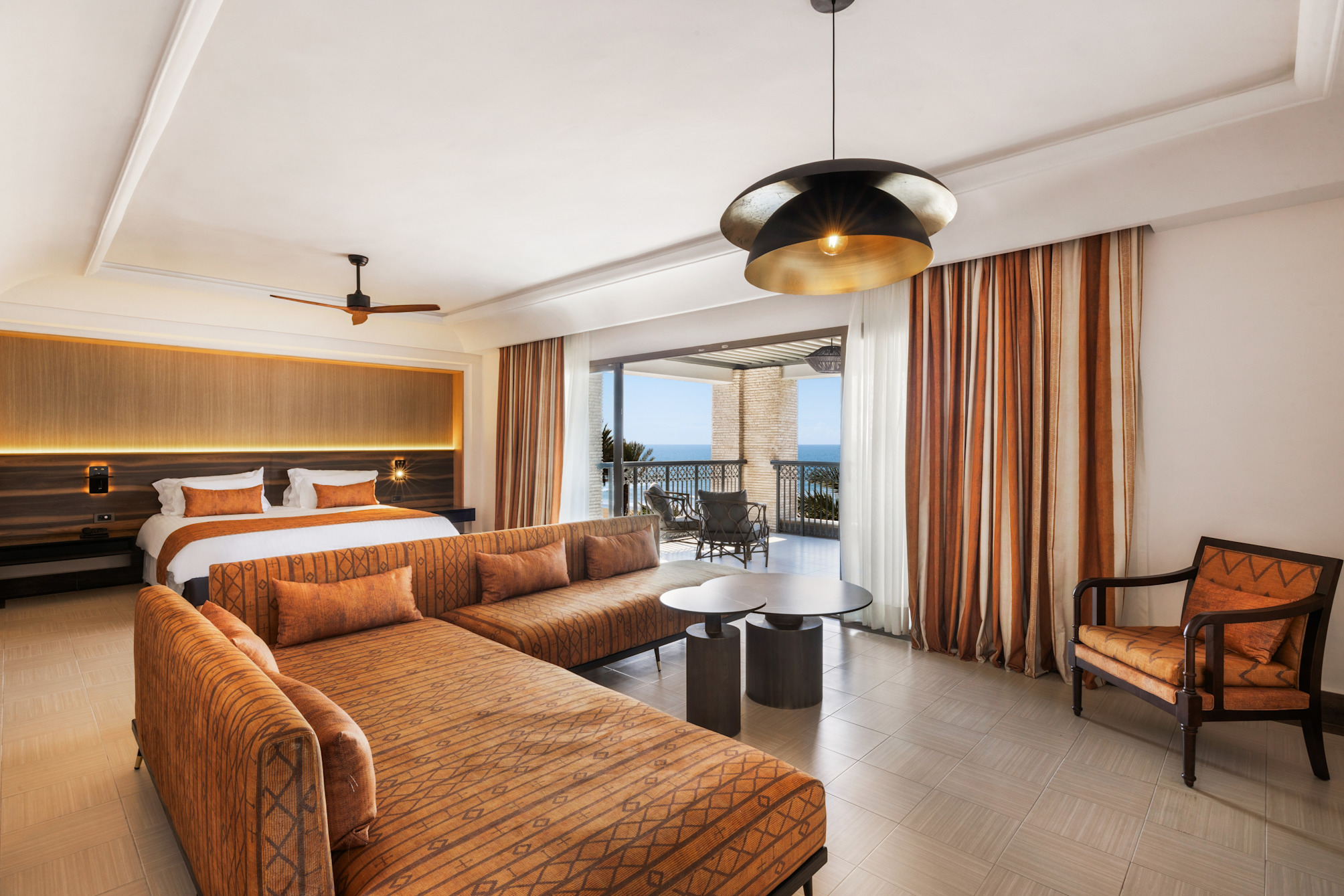 Suite, junior, vistas al mar, balcón