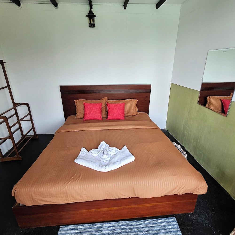 Milano - Beruwala - South Summer Villa 360