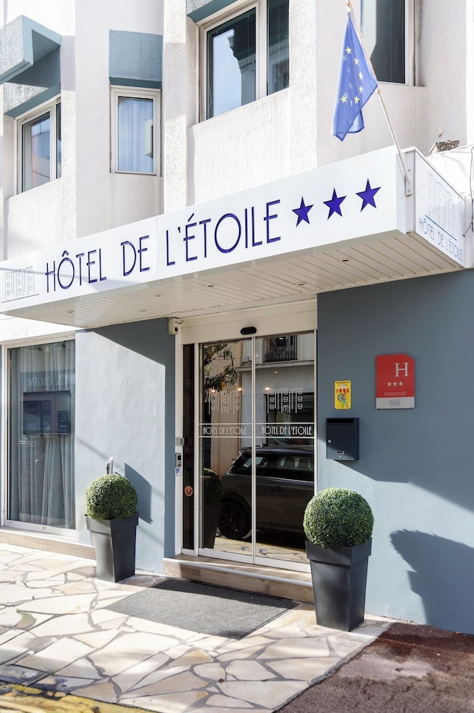 

Milano - Antibes - Juan Les Pins - Hôtel de l'Étoile