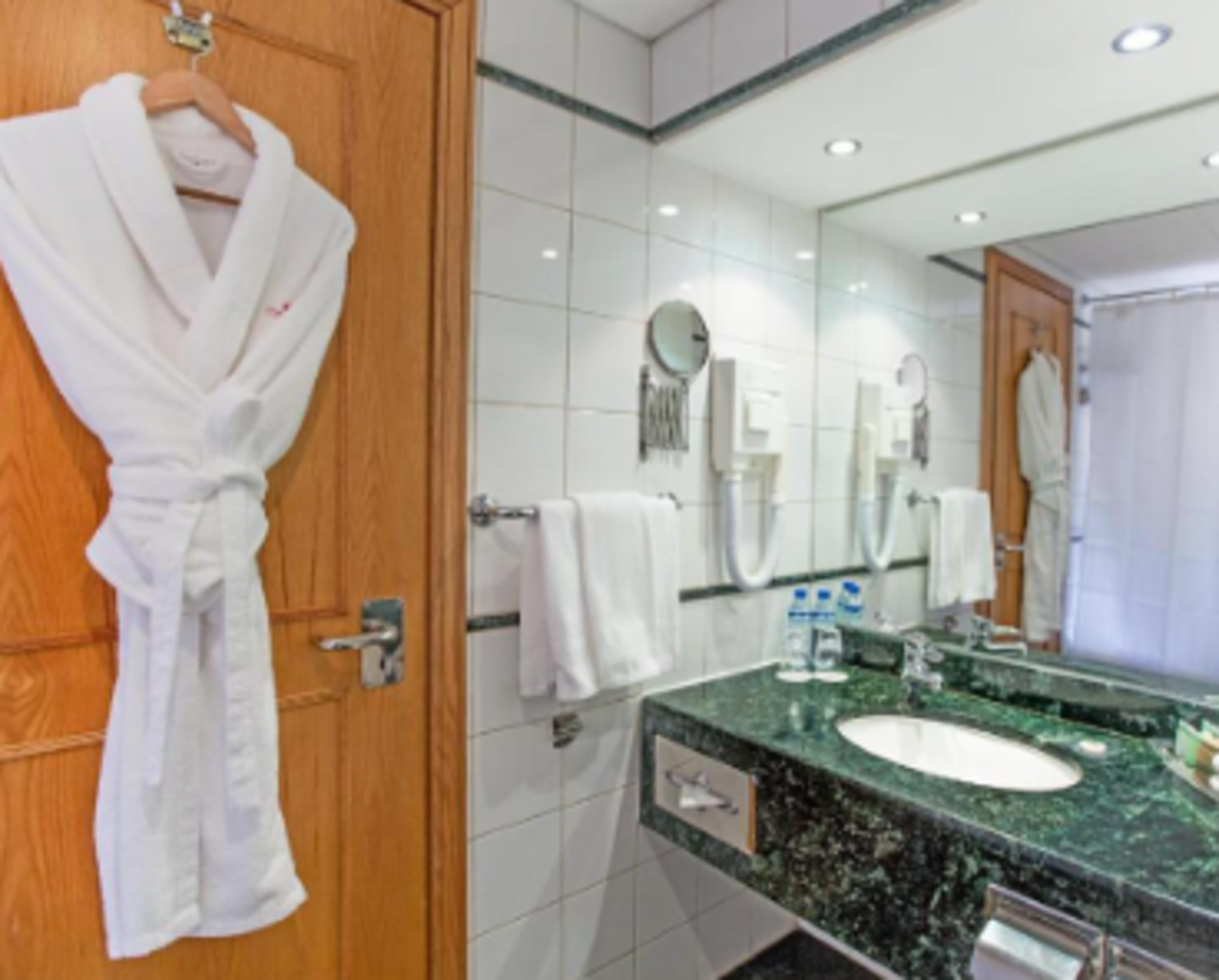 Double Deluxe Room with Views