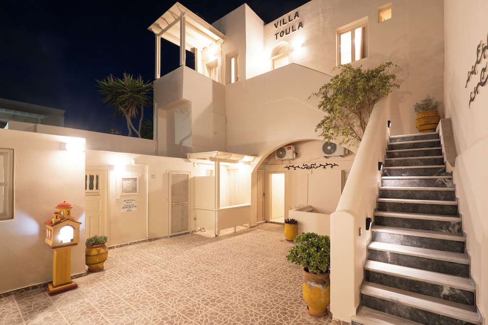 

Roma - Thirasía - Villa Toula