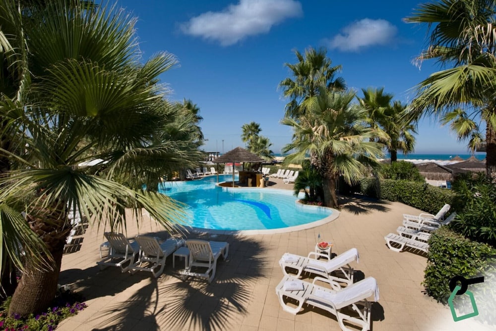 

Roma - Costa Abruzzo, Mare Italia - HOTIDAY Room Collection - Giulianova
