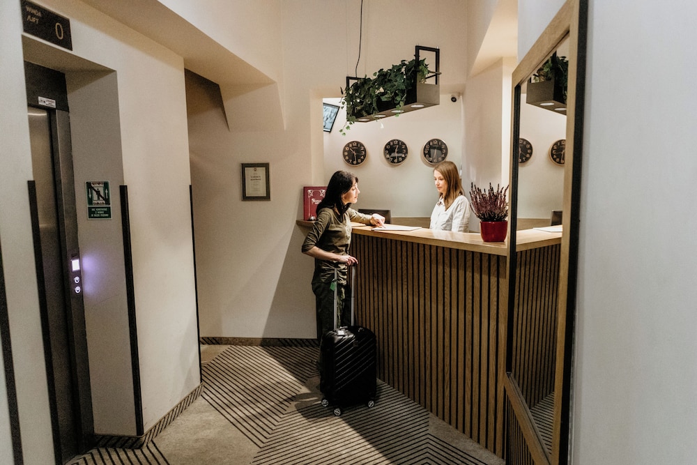 

Lamezia Terme - Cracovia - Yarden Hotel by Artery Hotels