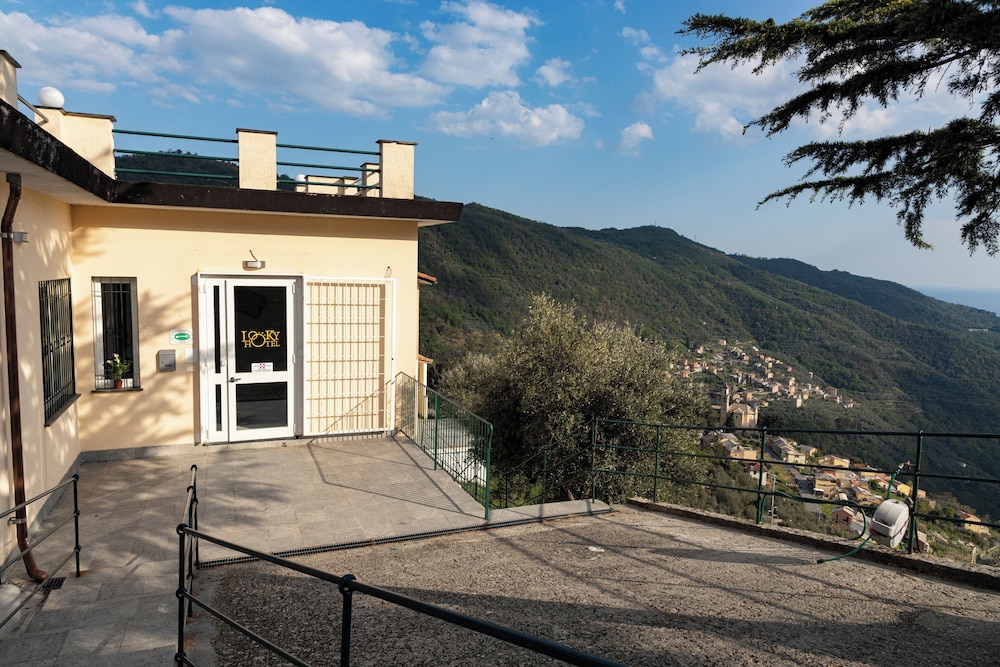 

Milano - Camogli - Looky Hotel