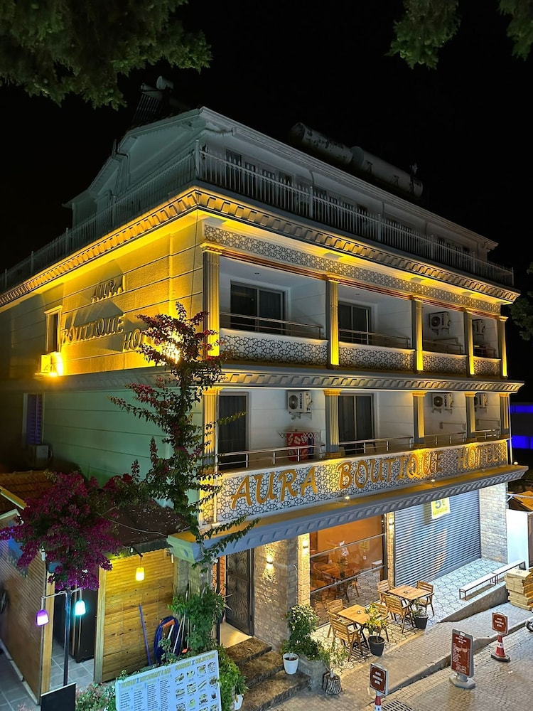 

Roma - Side - Aura Boutique Hotel