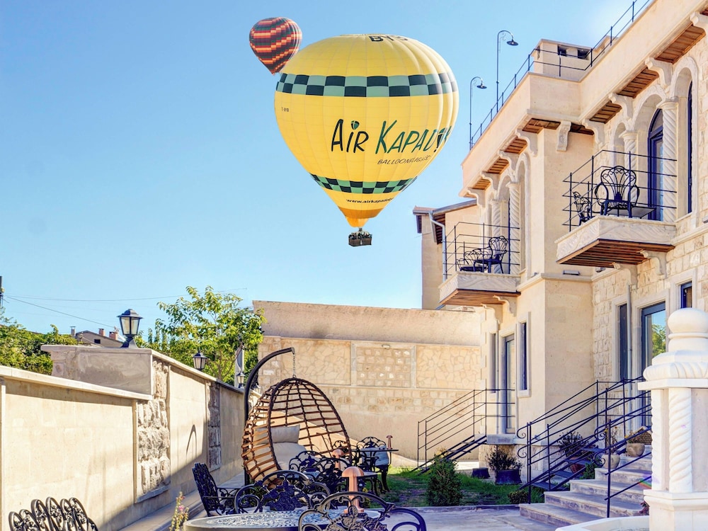 

Bologna - Cappadocia, Turchia - Milagro of Cappadocia