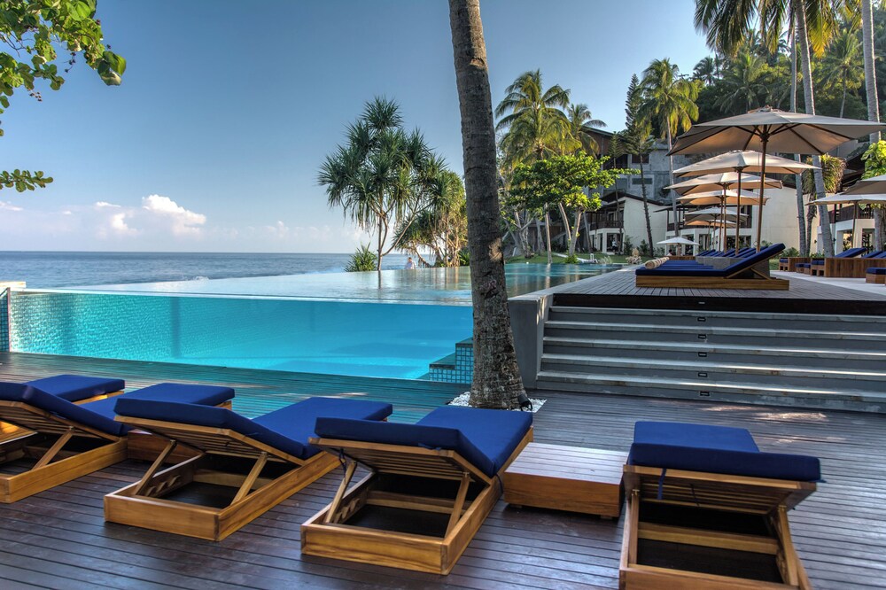 

Milano - Senggigi - Katamaran Hotel & Resort Lombok
