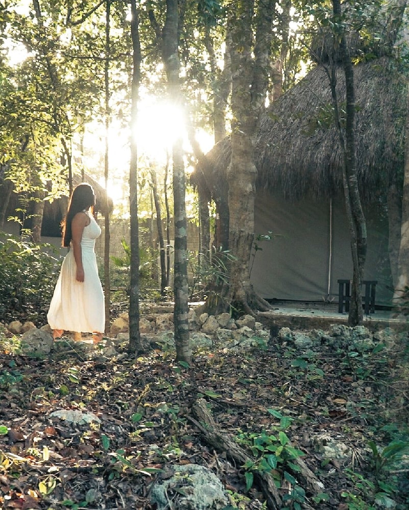 

Napoli - Puerto Aventuras - Akumal Natura Glamping