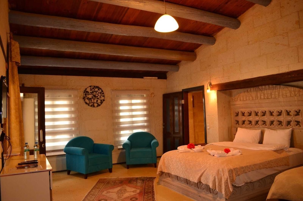 

Napoli - Göreme - Mozaik Stone Hotel